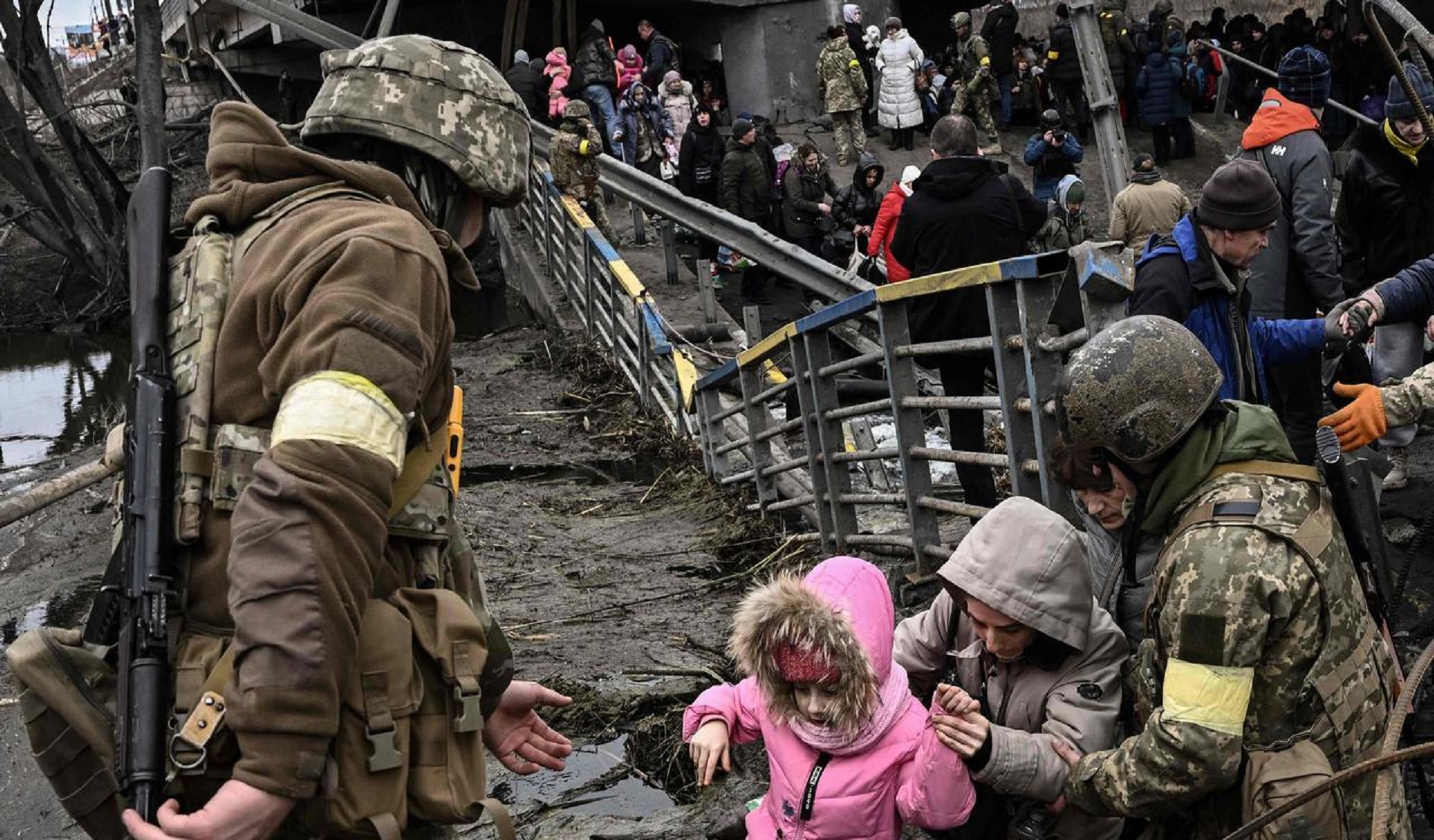 تبدو الحرب الحالية في اوكرانيا تقليدية واقرب الى حروب العصابات
