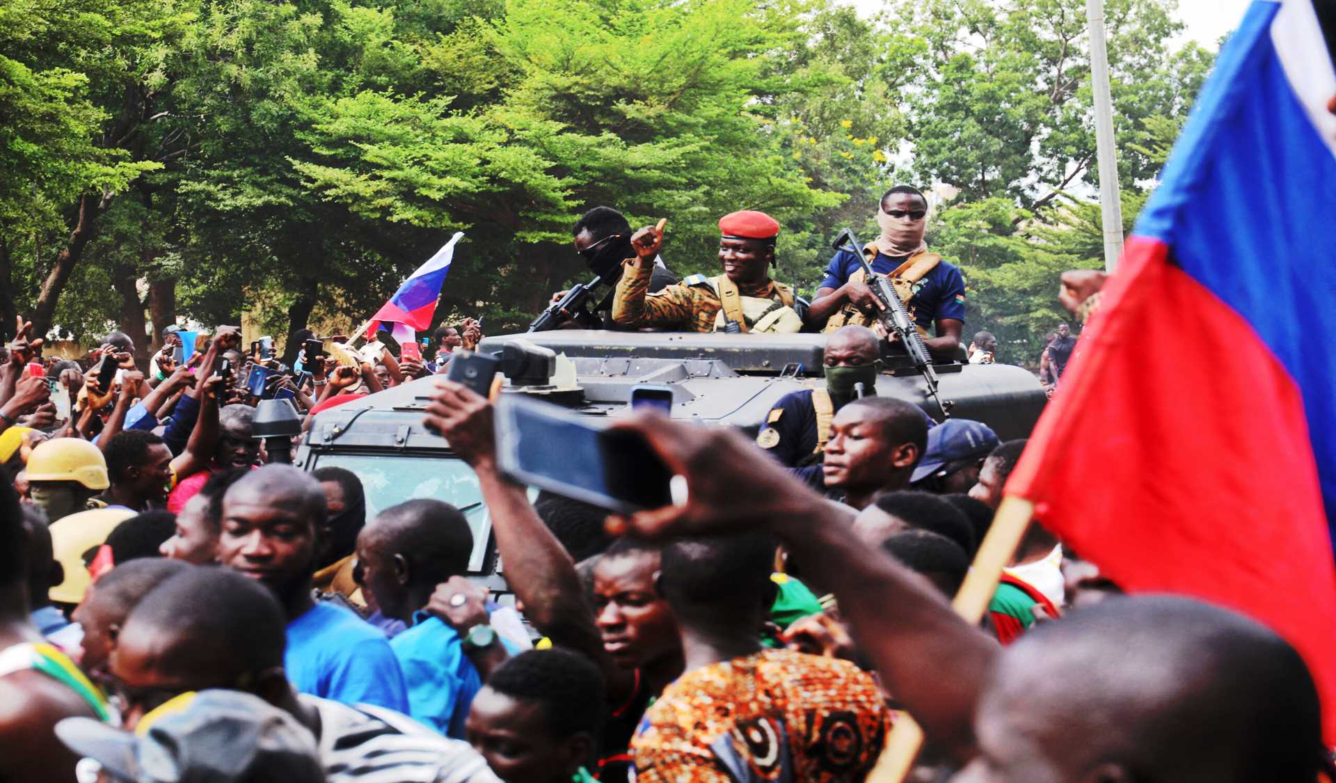Coup d’État au Burkina Faso : un autre exemple des échecs de la France et de l’Occident