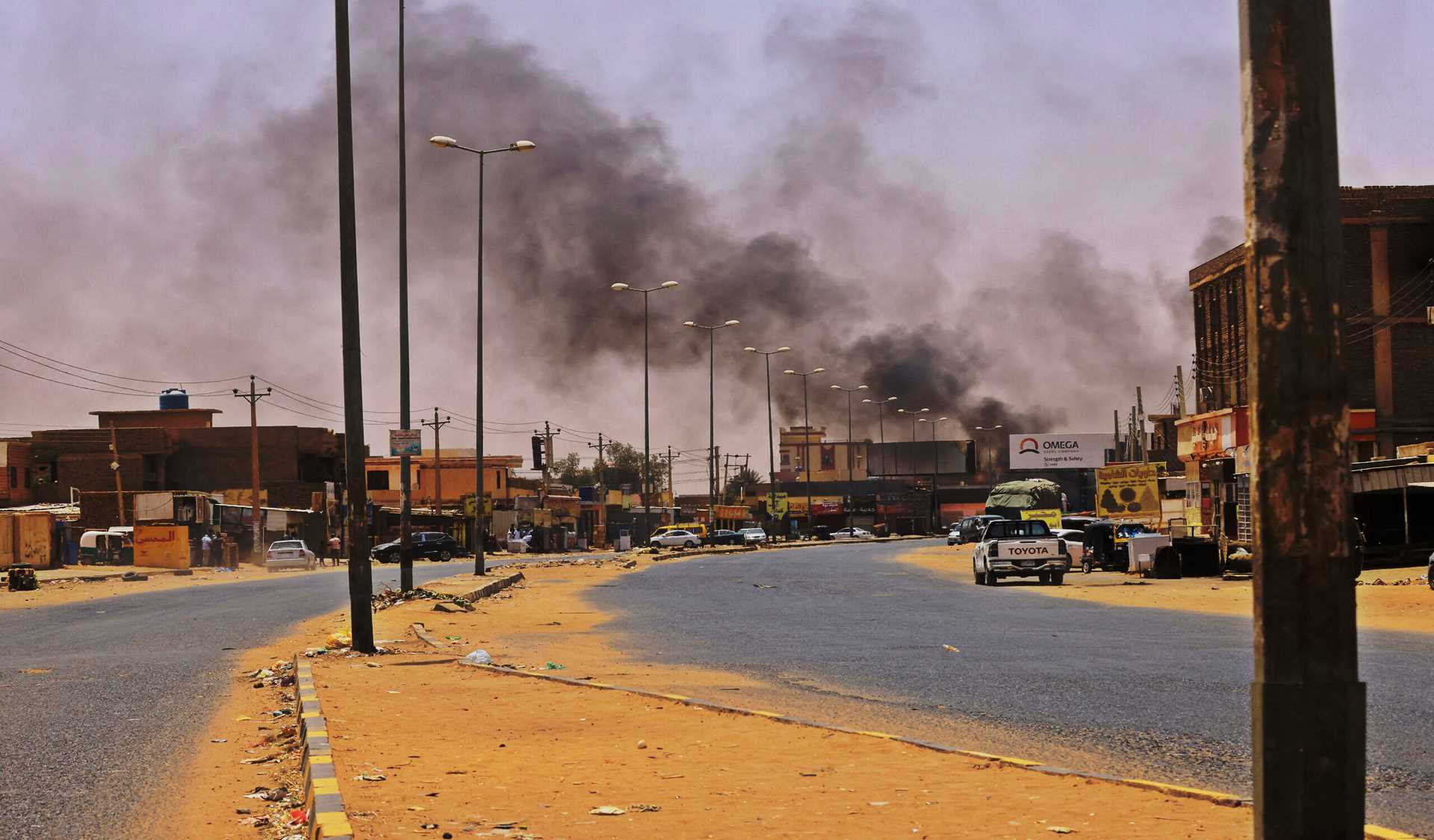 Le Soudan dans le chaos : divisions internes, influence extérieure et transition tortueuse