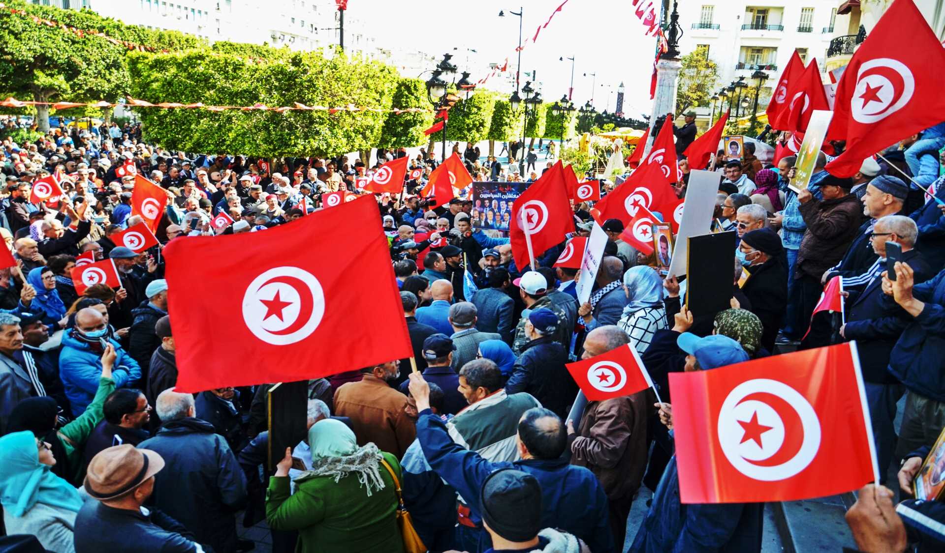 La reconstruction de la démocratie tunisienne nécessitera une stratégie à long terme