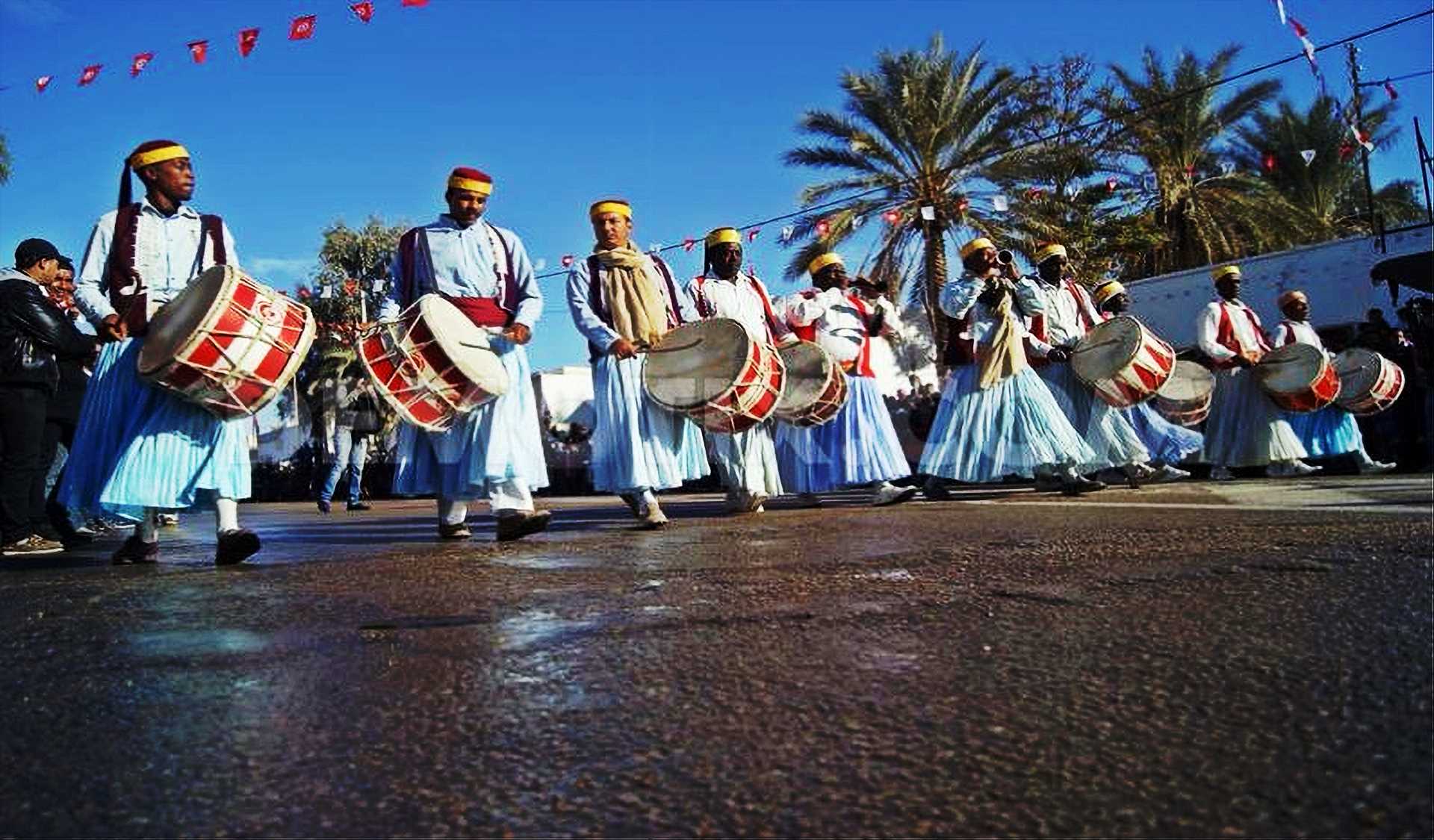 الشعبوية تجد تربة خصبة فعلا في تونس…